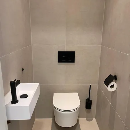 Golden 1 Bedroom 40m2 -ss177g- アパート *